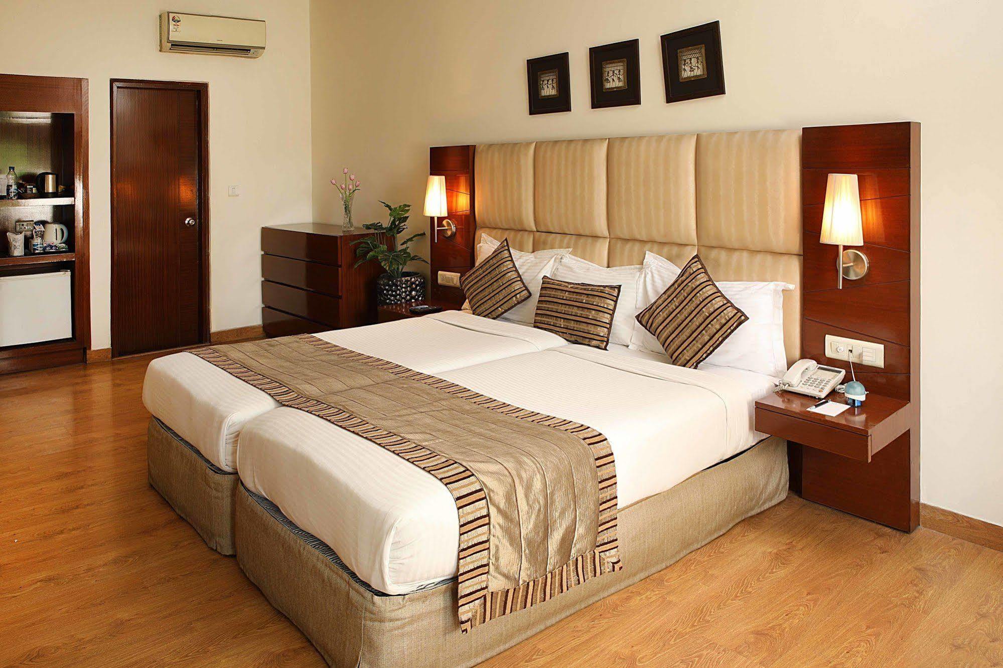 Hotel Ahuja Residency Sunder Nagar Nowe Delhi Zewnętrze zdjęcie